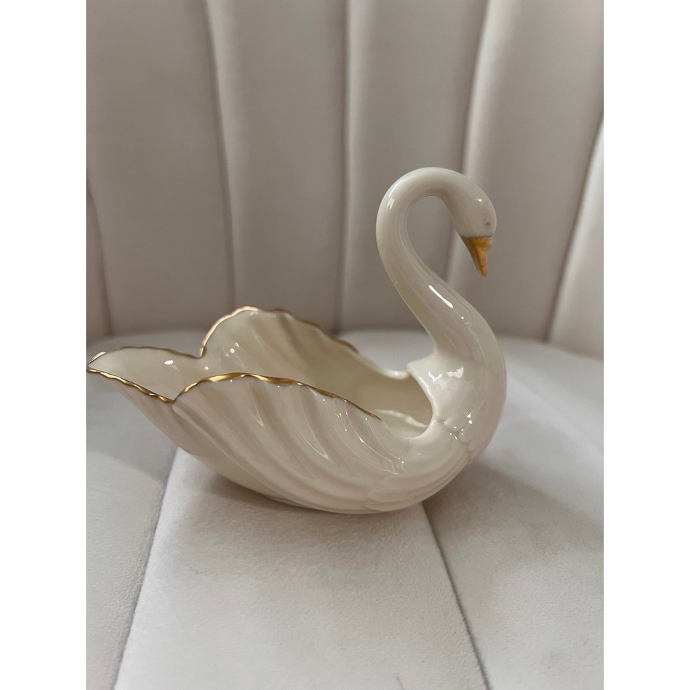 Lenox Bone China 14K Gold Swan Small Figurine Dish
